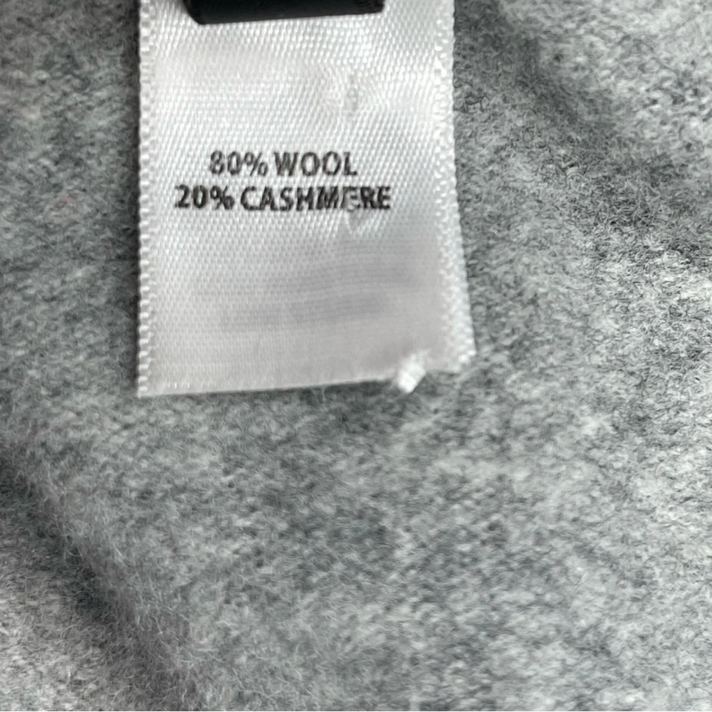St. John Two-tone wrap cape poncho gray/ivory wool cashmere blend size PS - Picture 8 of 9